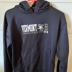 Under Armour University of Vermont womens small dry fit sweatshirt barely worn